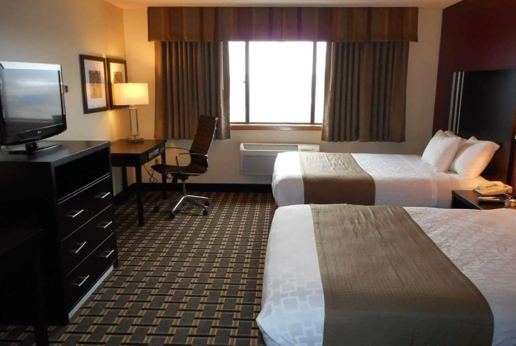 Quadruple Suite