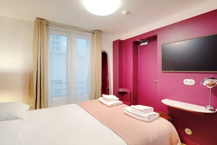 Intimate Studio - 2P - Republique