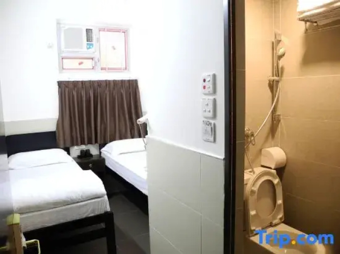 Mong Kok 1812 Guest House