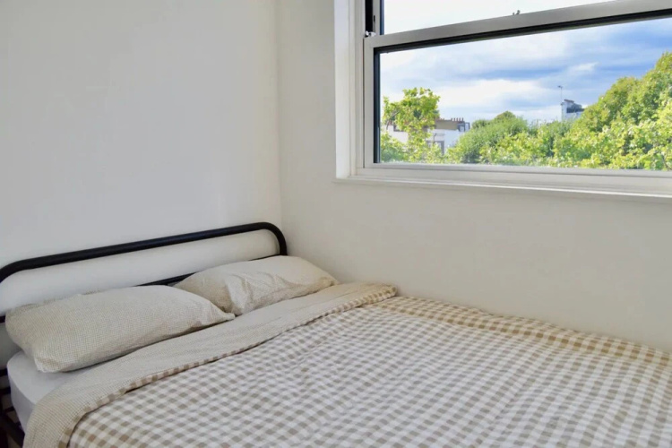 Spacious 2 Bedroom Flat in Prime Notting Hill