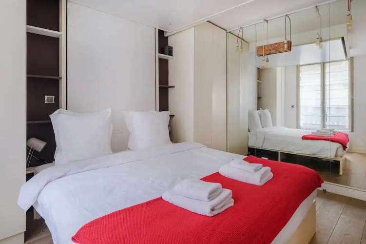 Paris Marais Bouquet Residence