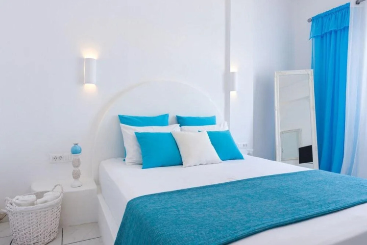Thalia Apartments
