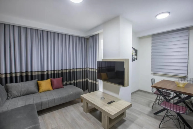 Elanis Suites
