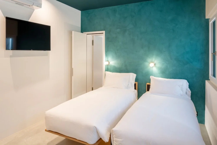 Riva Rooms & Studios