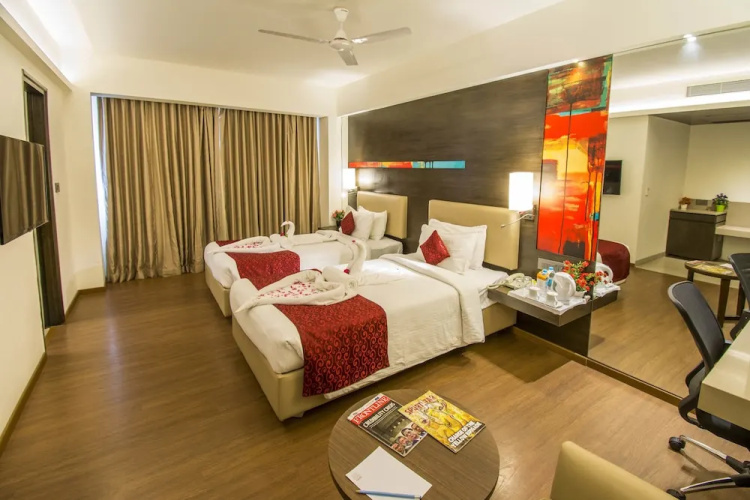 V Hotel