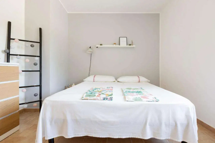 2158 B&B Carrubeto