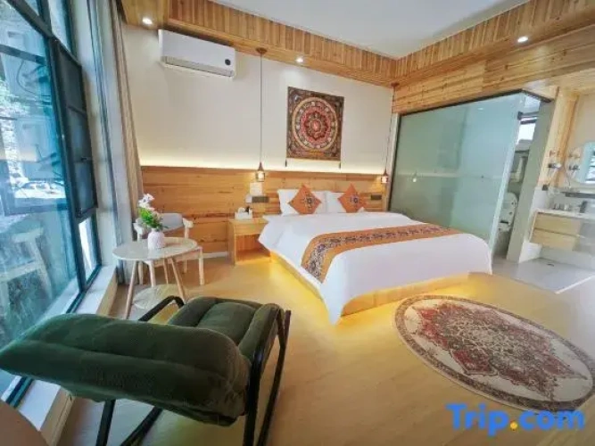 Standard Double room with mountain view