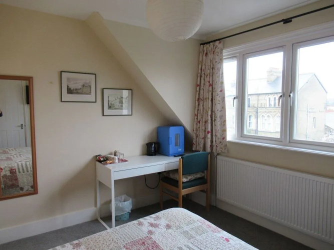 Acorn Guest House