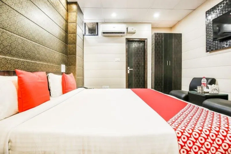 Deluxe Double room