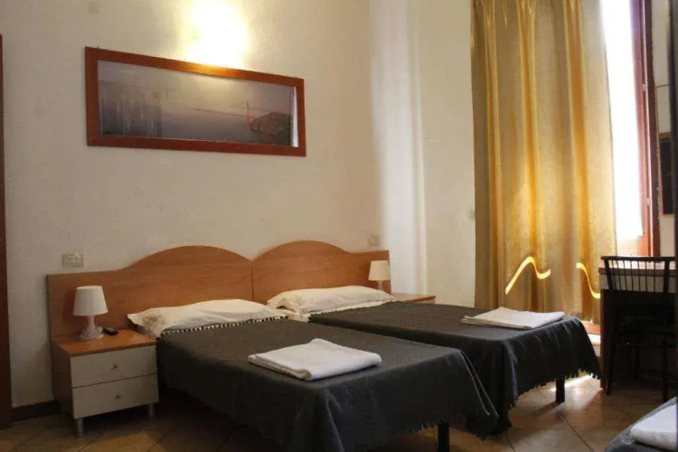 Hotel Alba