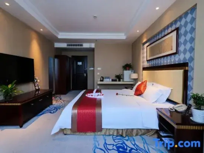 Deluxe Family Suite