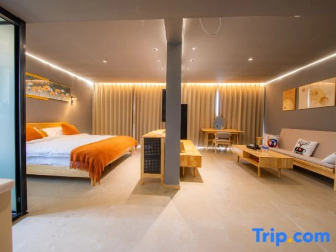 Double Suite with mountain view