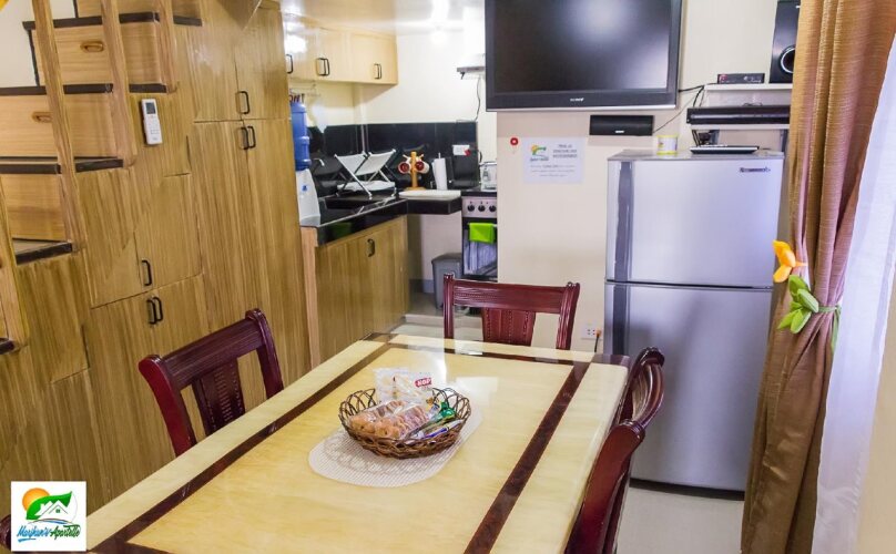 Marjhun's ApartelleOver view