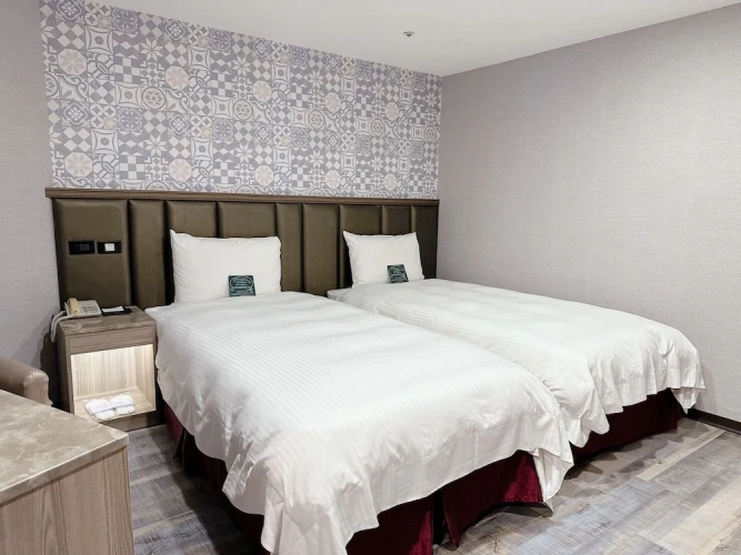 Standard Twin room