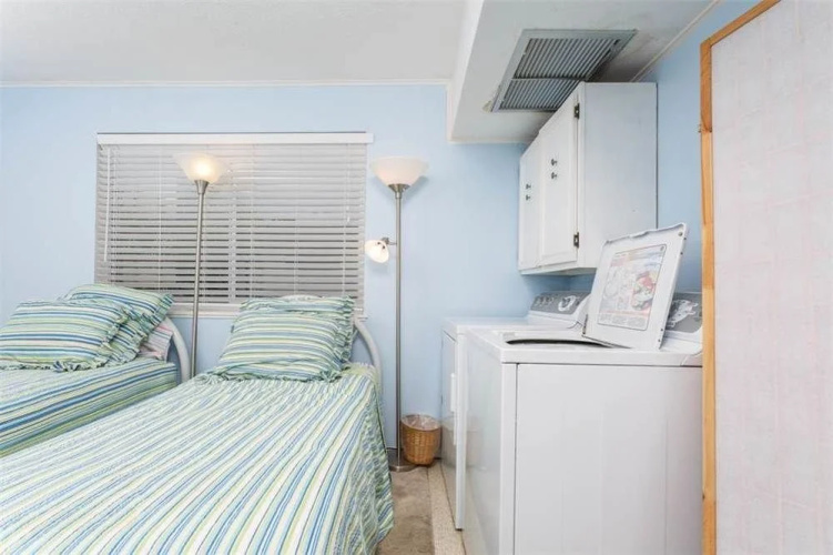 Playa Haus 4 Br home by RedAwning