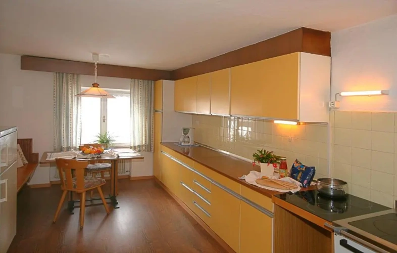 3 Bedrooms Apartment with balcony