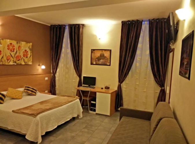 Standard Quadruple room