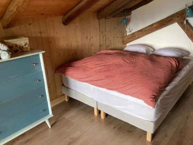6 Bedrooms Cottage