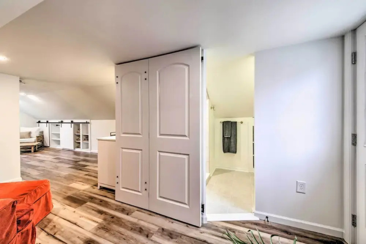 Renovated Bloomington Home - Steps to Campus!