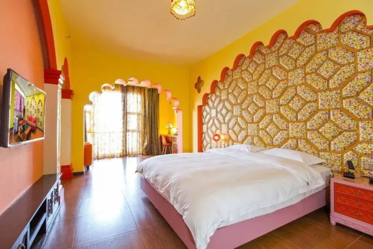 Dream Color Hotel