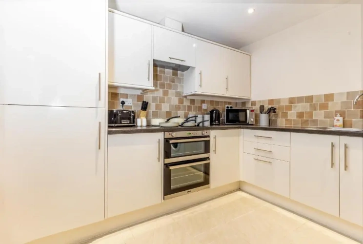 Deluxe Apartment