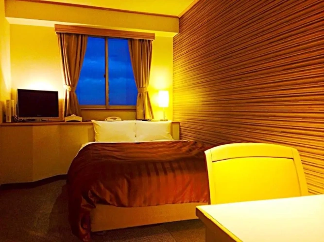 Economy room