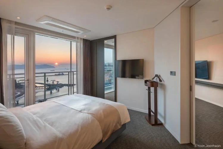 Premier Suite