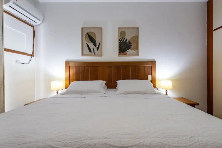 (902-A) Apartamento com Suíte no Coração Leblon