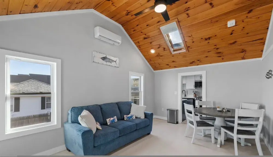 Modern Cottage Perfect For Winter Rental