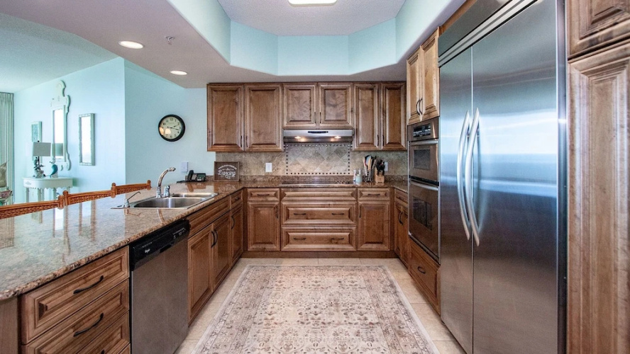 Three Bedroom Unit Overlooking the Gulf - Unit Crb1113