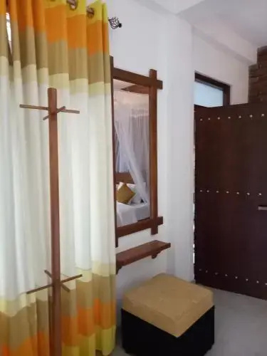 3Arch Eco Cottage Ella