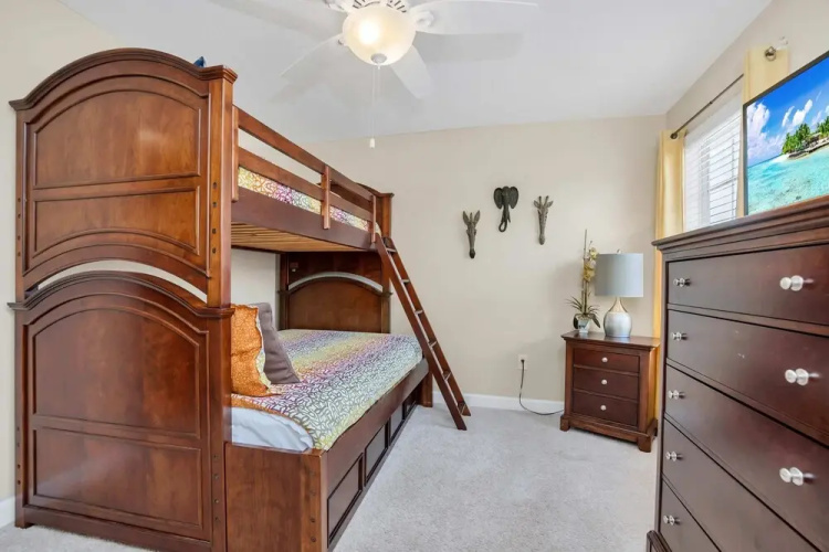 Paradise Palms 2908