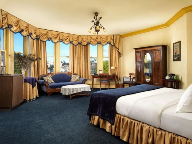Superior Double room with balcony and with harbour view