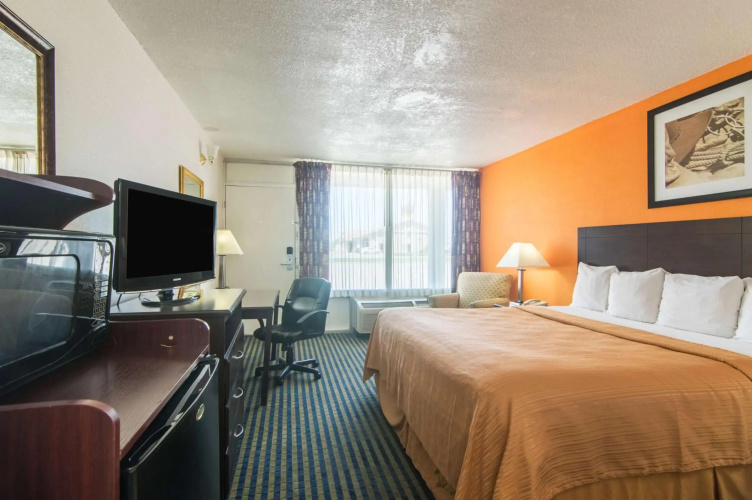 Motel 6 Liberal, KS
