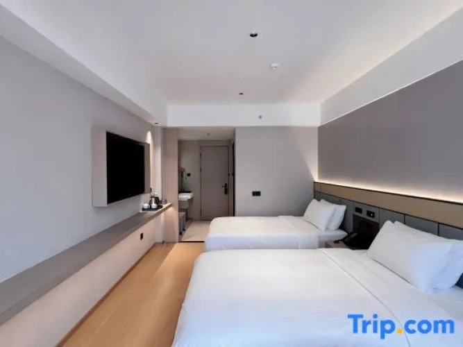 Premier Twin room