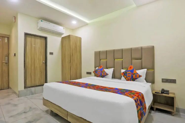 Fabhotel Gaurav Inn