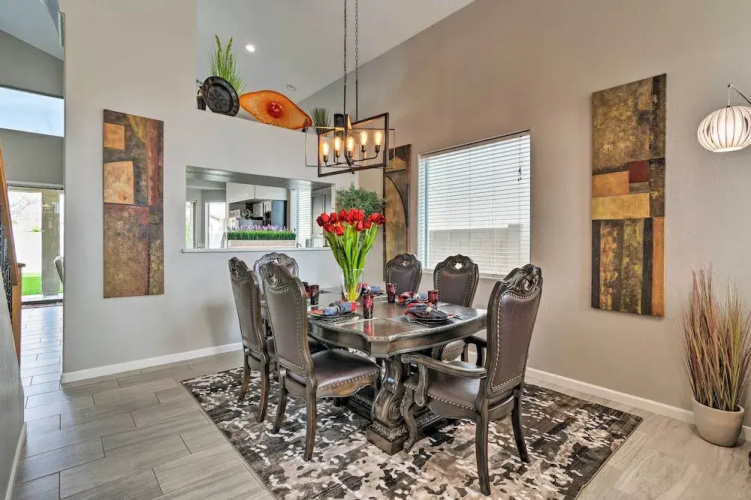 Group Fun in Glendale! Getaway w/ Private Pool