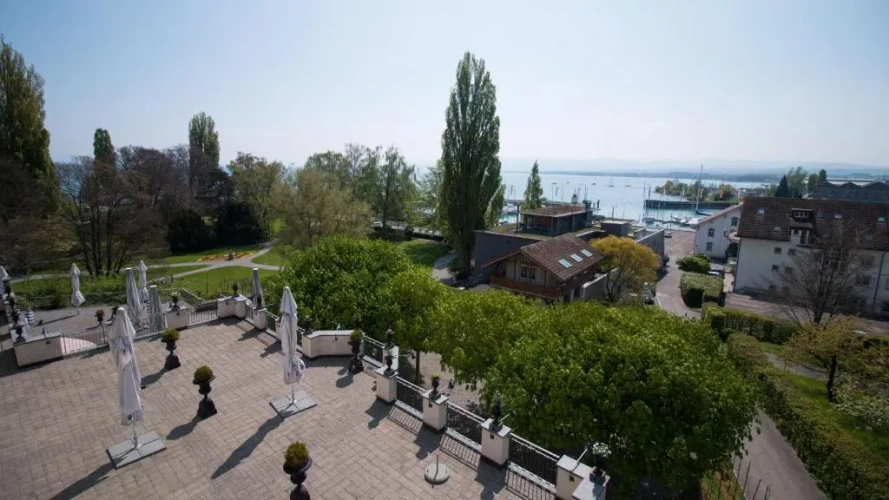Standard Single room with lake view