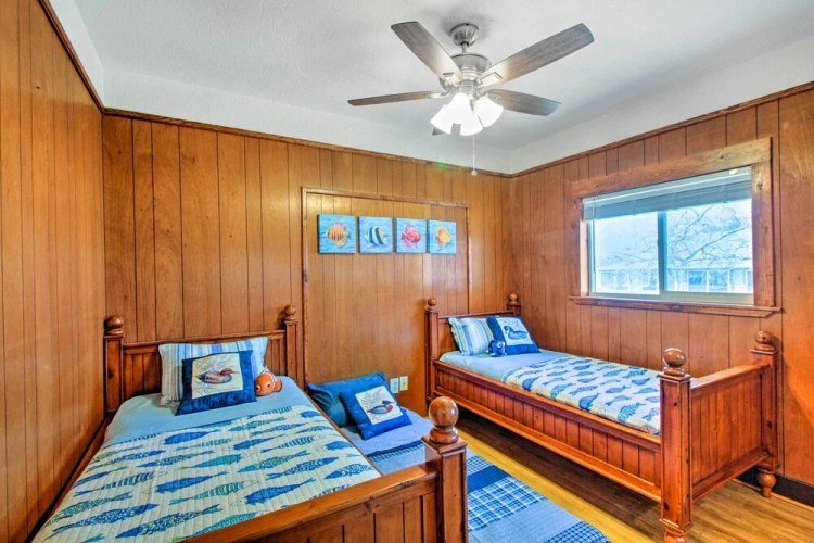 2 Bedrooms Cottage