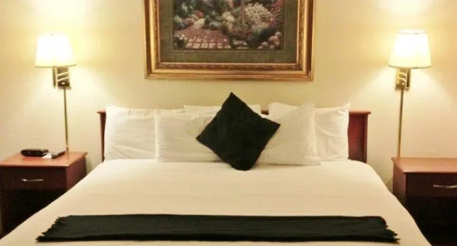 Quadruple Suite