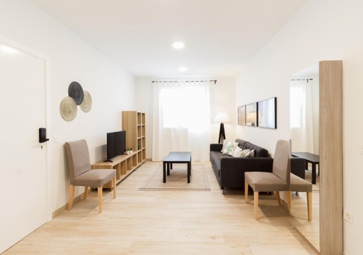 2 Bedrooms Apartment
