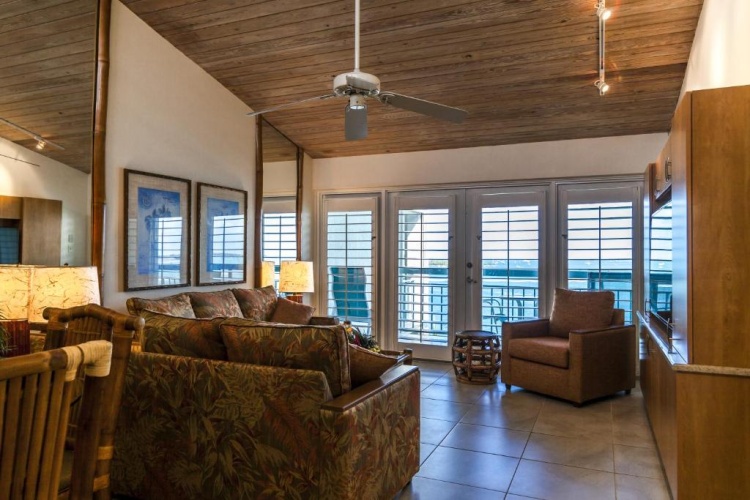 1 Bedroom Double Suite with balcony and with view