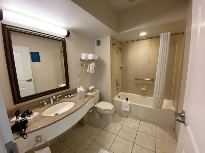 The Wilshire Grand Hotel photo 8