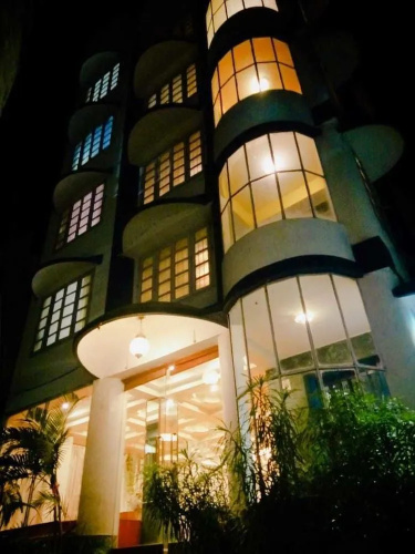 Hotel Niladrii Palace