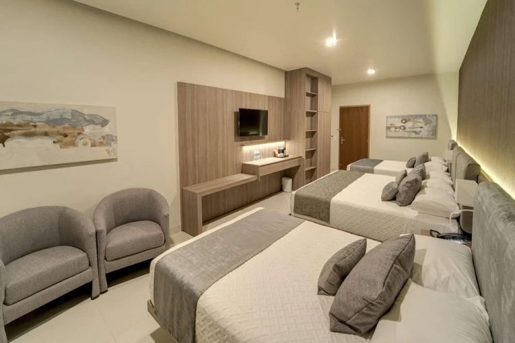 Standard Triple room