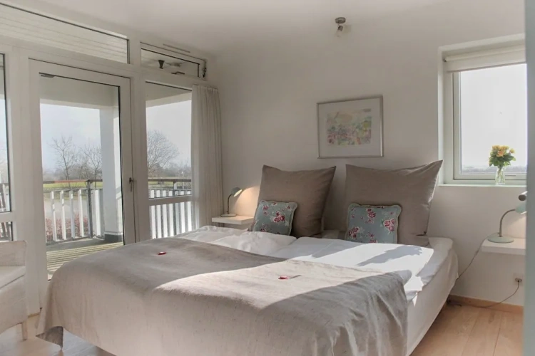 2 Bedrooms Deluxe Apartment