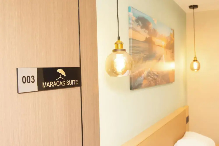 Tstays Smart Hotel
