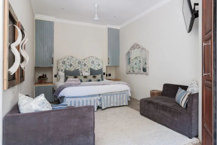 1 Bedroom Deluxe Suite