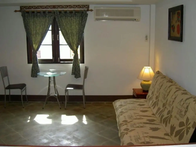 2 Bedrooms Standard Family room