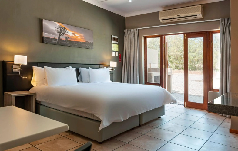 Upington INN